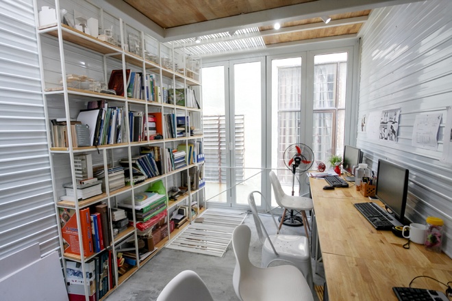 Nhà 10m2 có thiết kế không dùng viên gạch nào ở Hà Nội8 đồ đạc trong nhà