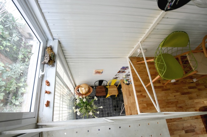 Nhà 10m2 có thiết kế không dùng viên gạch nào ở Hà Nội10 Hệ thống thông tầng trong nhà