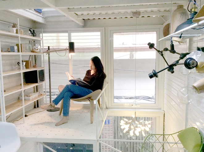 Nhà 10m2 có thiết kế không dùng viên gạch nào ở Hà Nội5 Ngôi nhà thoáng đãng, rộng rãi