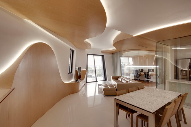 KTS Zaha Hadid là người đã thiết kế căn hộ này. Đôi vợ chồng muốn nội thất phải ấn tượng, mang nét khác lạ so với các căn hộ khác nhà đẹp