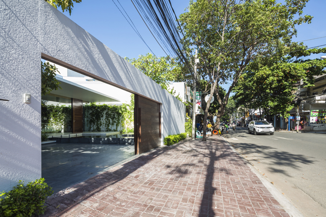 Gia chủ ngôi nhà cho 4 người tại TP. Vũng Tàu là người yêu thích thiên nhiên và sự tươi mát nhà đẹp