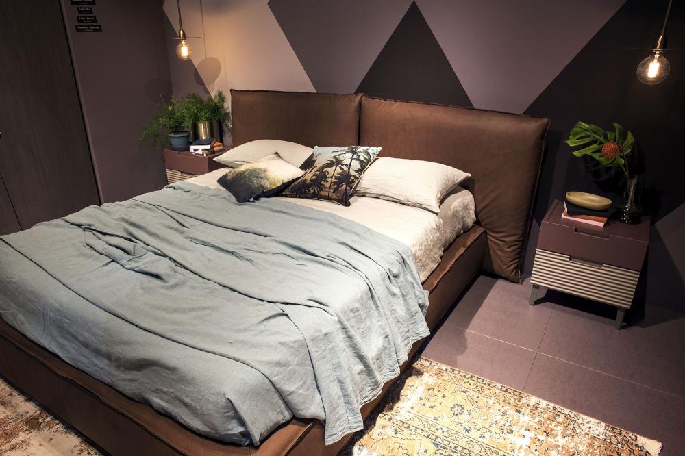 Cách kê giường đôi cho phòng ngủ nhỏ rộng hơn Giường ngủ