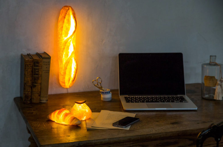 Mỗi chiếc đèn bánh mỳ đều có hệ thống mạch điện riêng rất tiện lợi có thể đặt ở bất kỳ vị trí nào Nhà độc đáo
