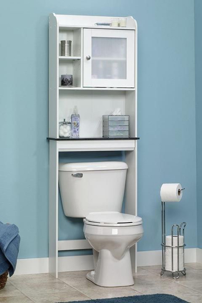 Một chiếc tủ nhiều ngăn để đồ lặt vặt trong WC được tạo ra từ khoảng không gian phía trên bồn cầu Nhà đẹp