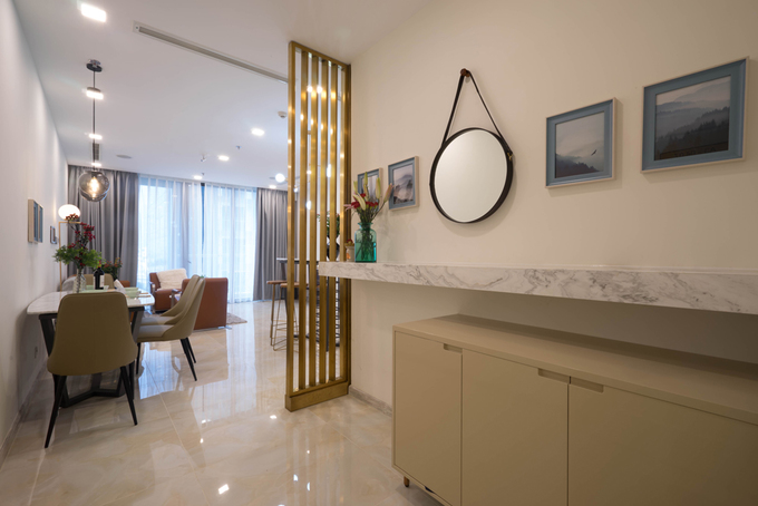 Chủ nhân căn hộ 76m2 tại quận 1, Sài Gòn ở nhà không nhiều vì phải đi công tác xa thường xuyên căn hộ