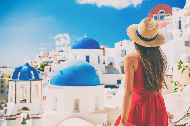 Nhiều đại gia Trung Quốc săn mua BĐS Hy Lạp sau khi có chính sách visa vàng của nước này. Ảnh: Maridav/Shutterstock săn mua BĐS Hy Lạp