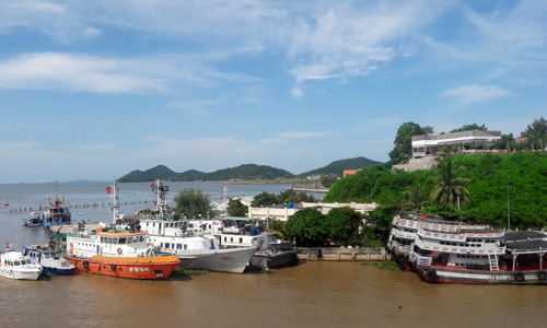 Chỉ trong vòng 10 tháng đầu năm 2018, giá đất tại Hà Tiên đã xác lập mặt bằng mới. Ảnh: Thiên Ngân giá đất tại Hà Tiên