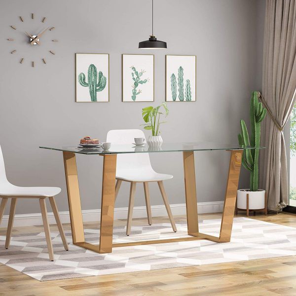 Bàn ăn mặt kính hình chữ nhật, kết hợp ghế trắng. Thiết kế bàn ăn đơn giản với phần mặt kính hình chữ nhật, chân bàn bằng gỗ kết hợp với ghế ngồi màu trắng.